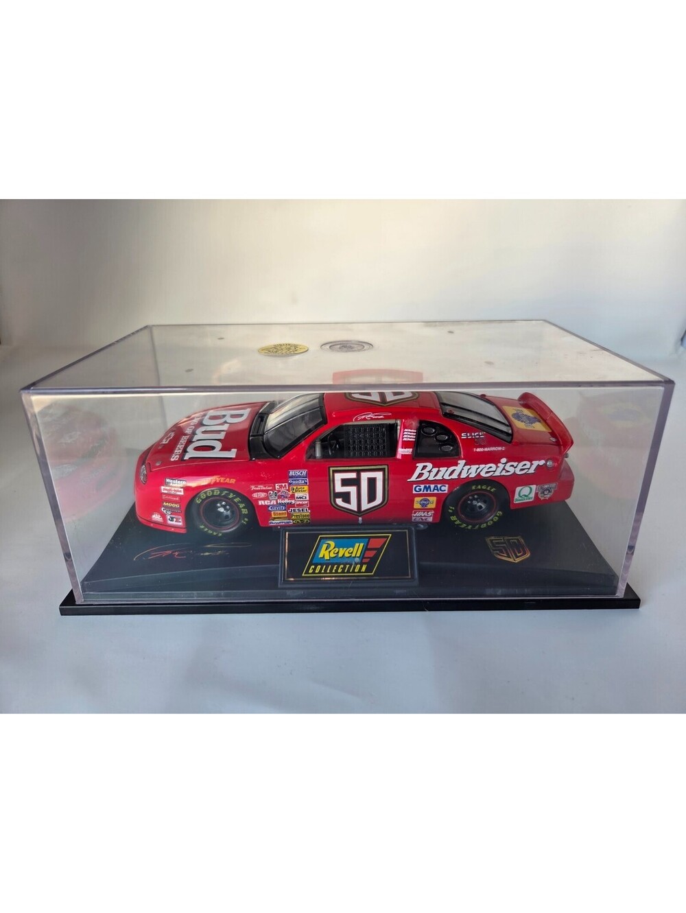 Revell Collection 1:24 #50 Budweiser Ricky Craven Red NASCAR Monte Carlo Car